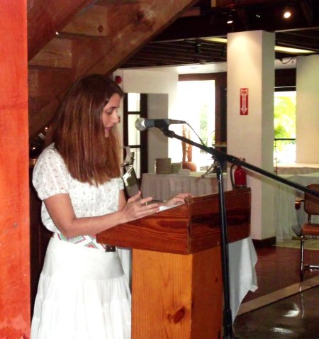 Gilberte O'Sullivan shares a selection of her new and published poems with the audience.